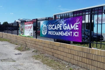 bâche PVC ouverture Tadam Escape Carquefou