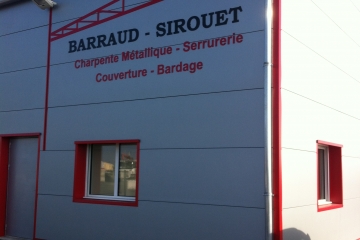 enseigne lettres découpées laquées Barraud Sirouet
