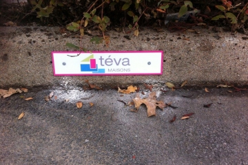 place de parking en dibond imprimé plastifié